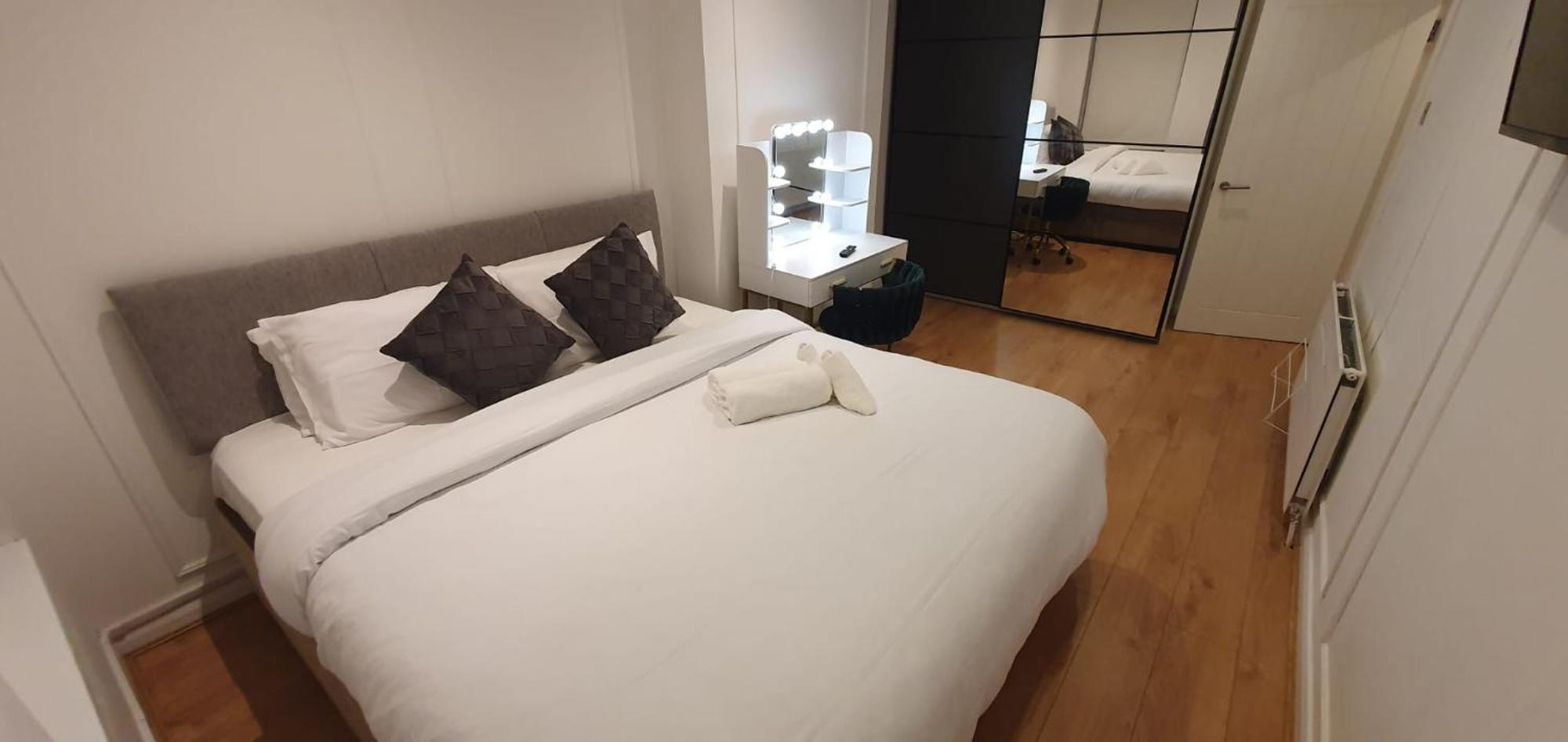 Luxurious Flat 19Min From London, 7Min To Station Διαμέρισμα Harrow Εξωτερικό φωτογραφία