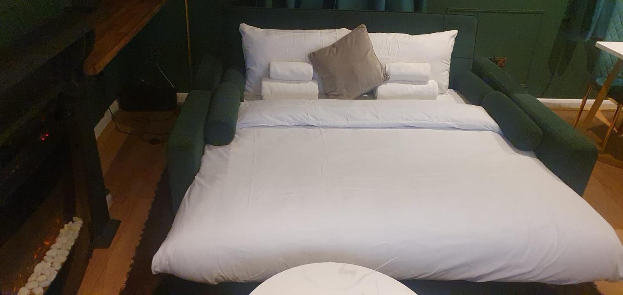 Luxurious Flat 19Min From London, 7Min To Station Διαμέρισμα Harrow Εξωτερικό φωτογραφία